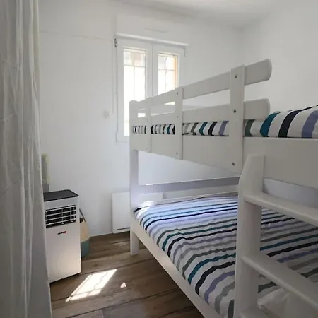 T2 Jardin, 100m De La アパート